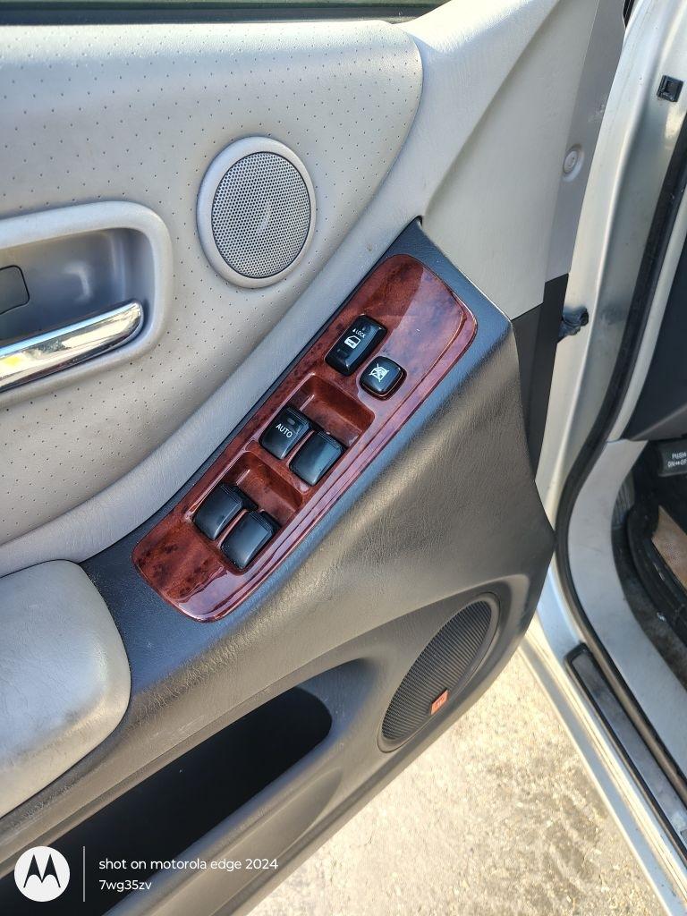 Toyota Highlander  2005