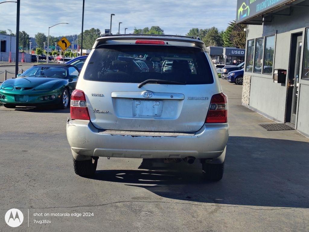 Toyota Highlander  2005