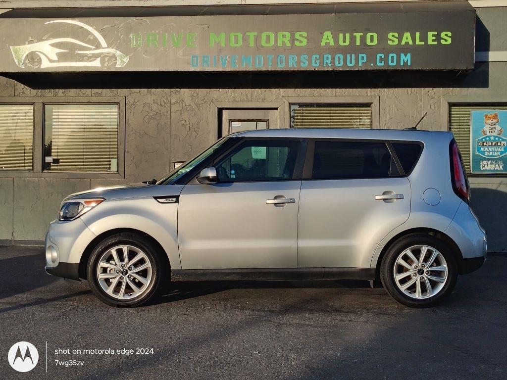 2018 Kia Soul 2.0L + 6 A/T's photo