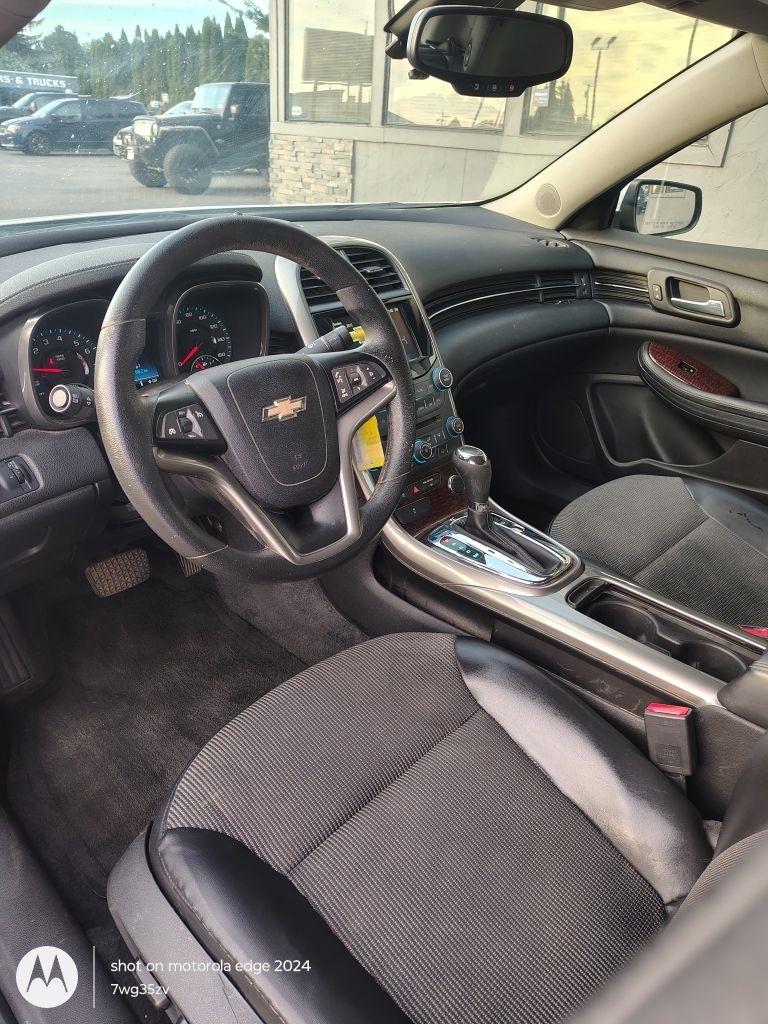 Chevrolet Malibu  2013