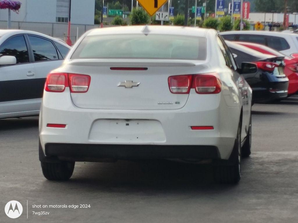 Chevrolet Malibu  2013