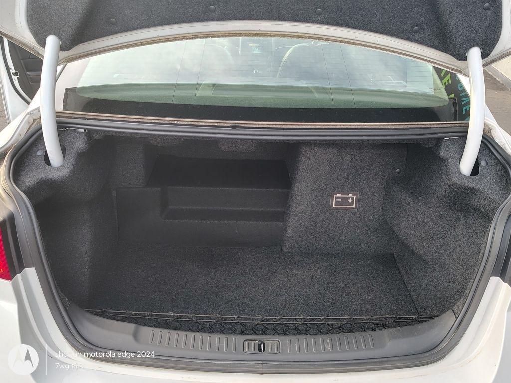 Chevrolet Malibu  2013