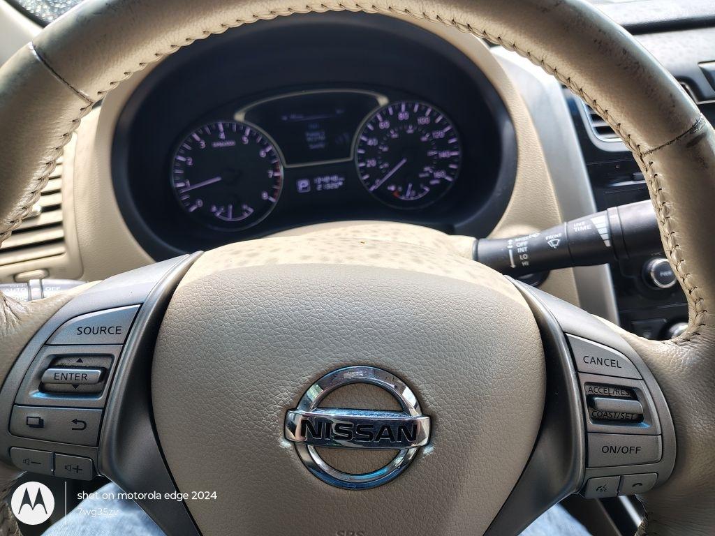 Nissan Altima  2013