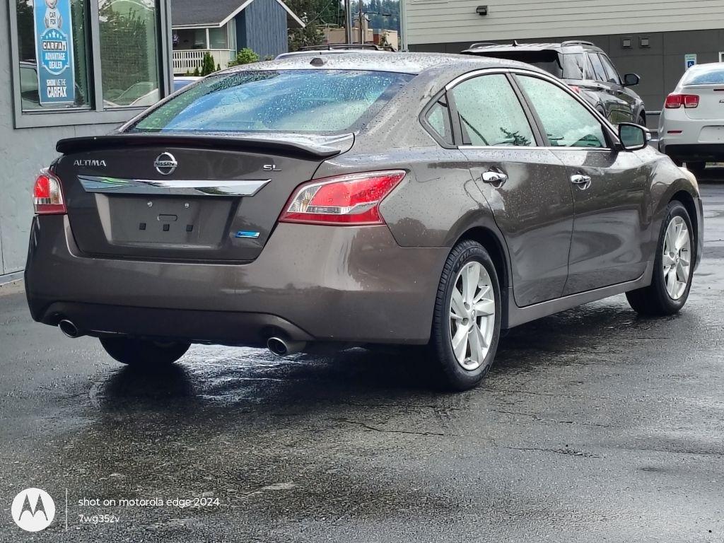 Nissan Altima  2013