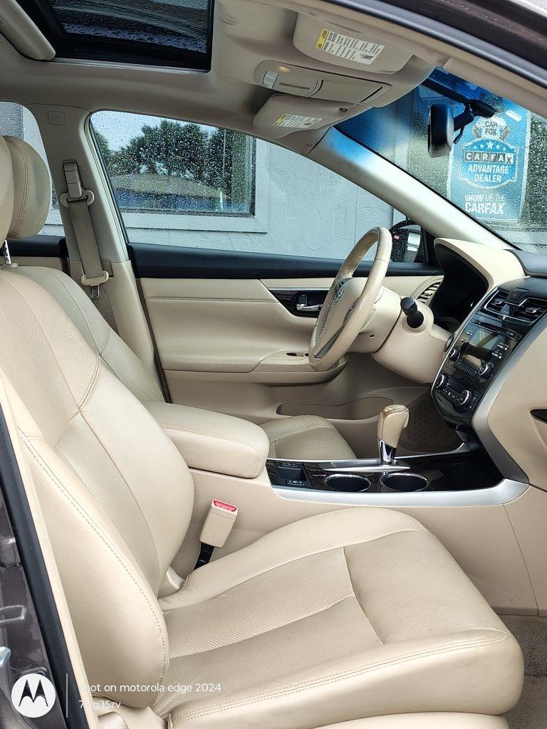 Nissan Altima  2013