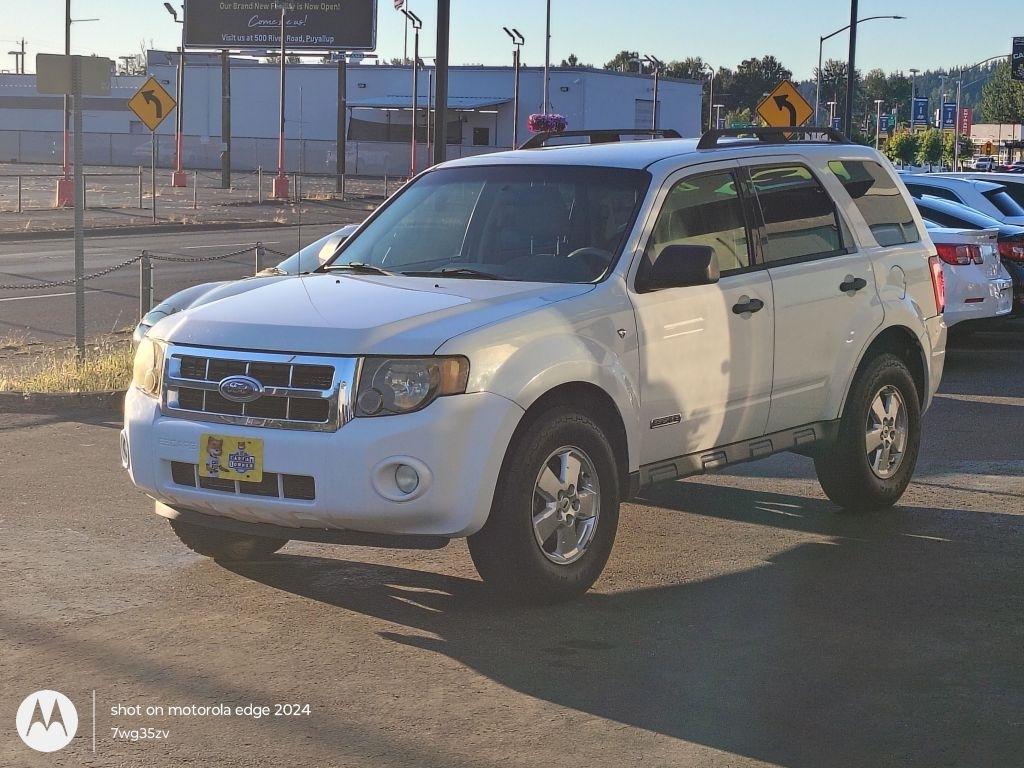 Ford Escape  2008