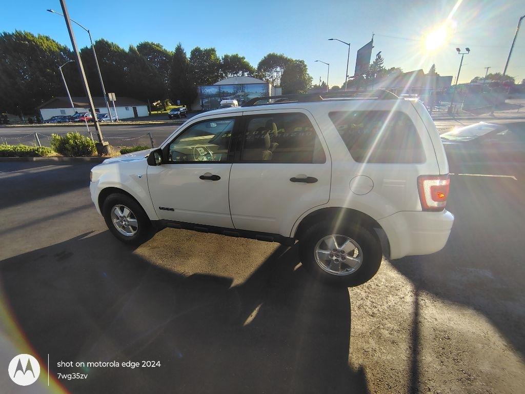 Ford Escape  2008