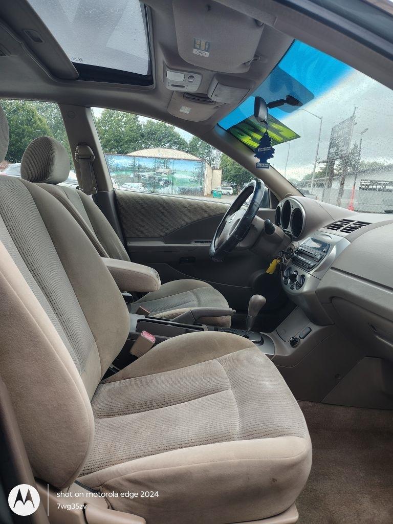 Nissan Altima  2003