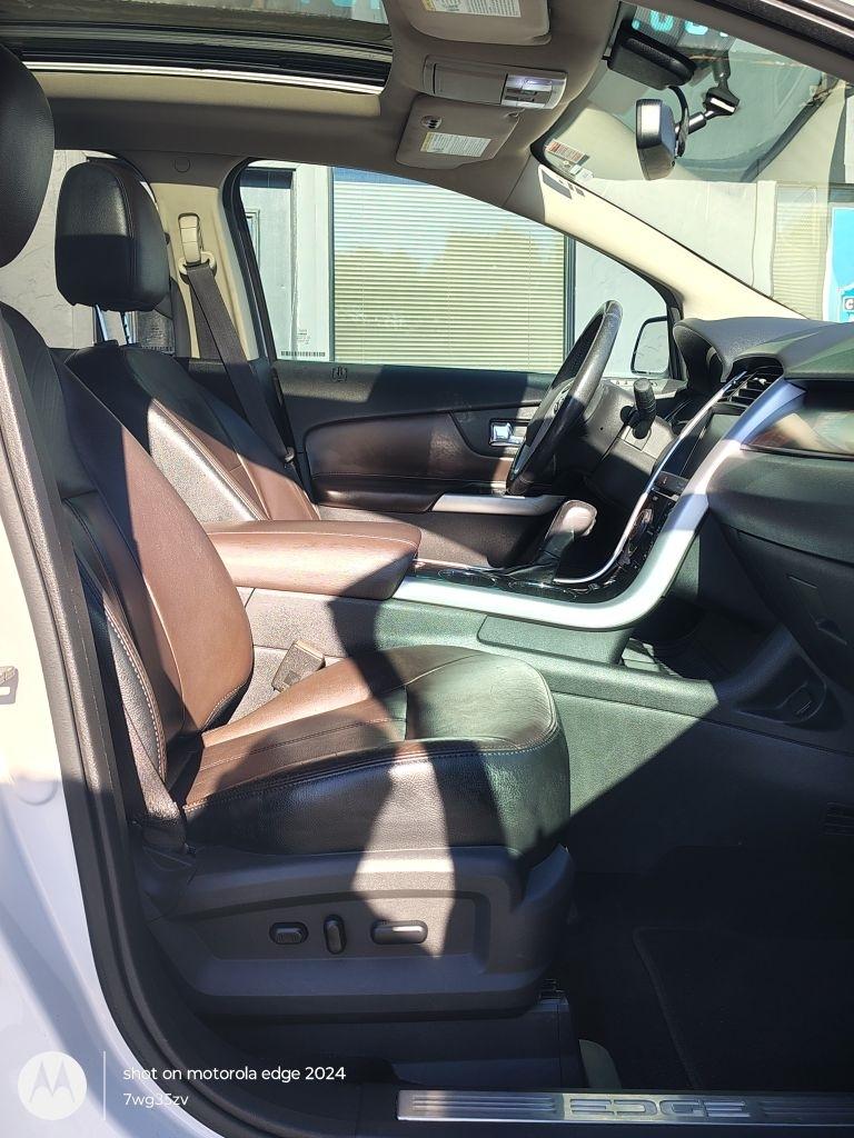 Ford Edge  2013