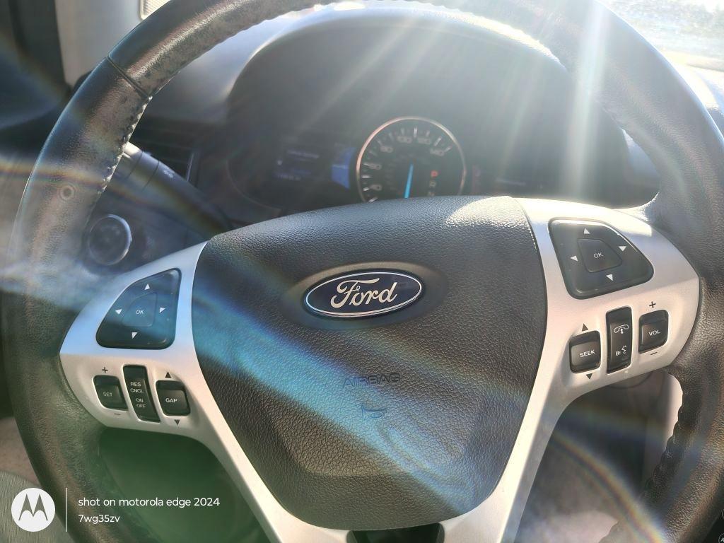 Ford Edge  2013