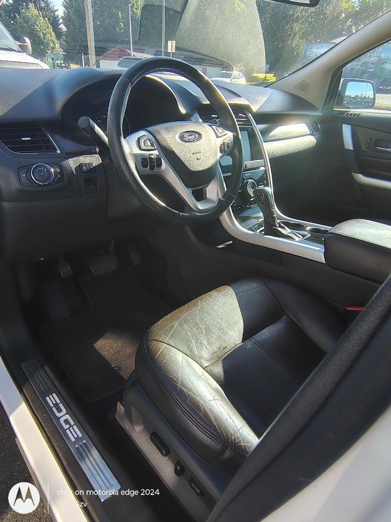 Ford Edge  2013