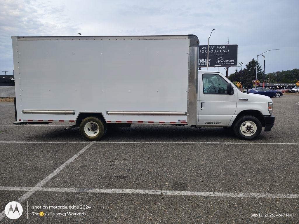 Ford Econoline  2023
