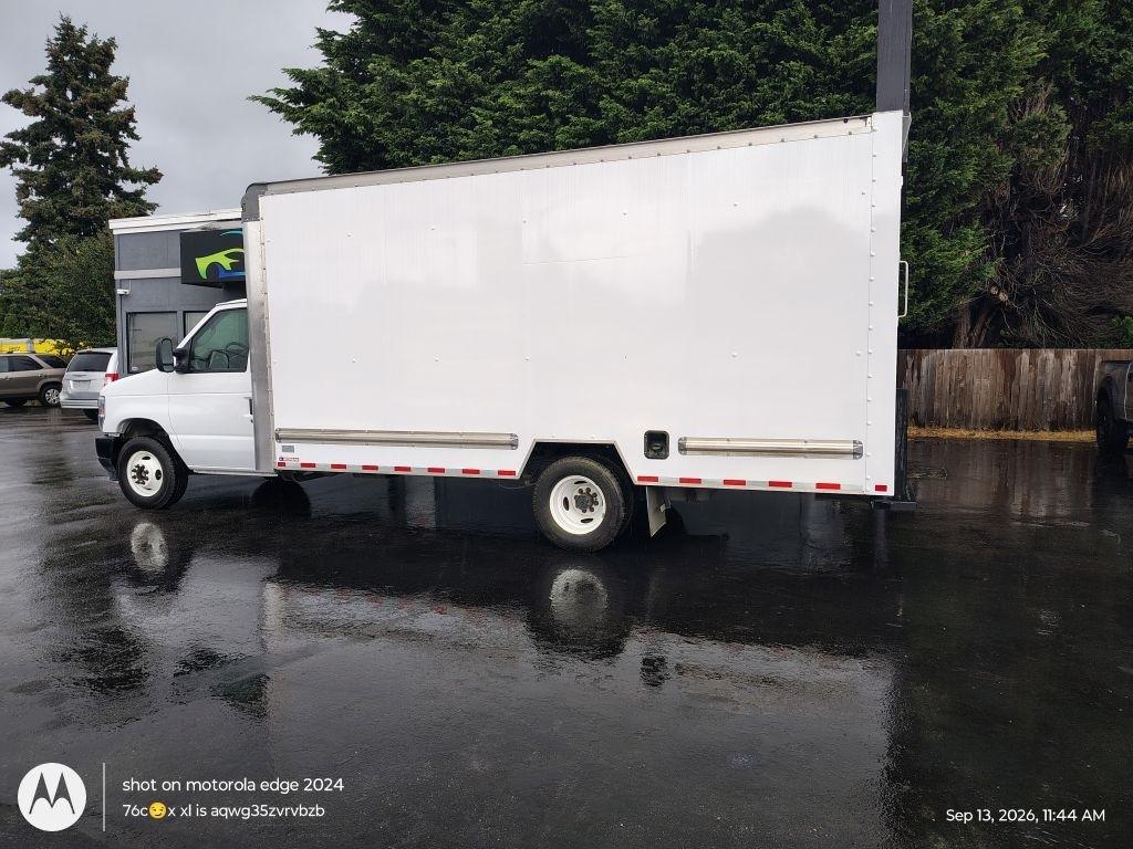 Ford Econoline  2023