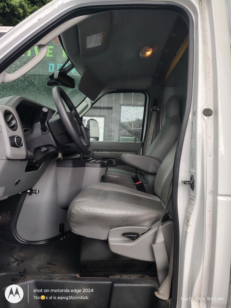 Ford Econoline  2023