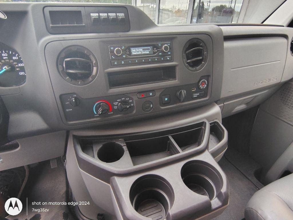 Ford Econoline  2023