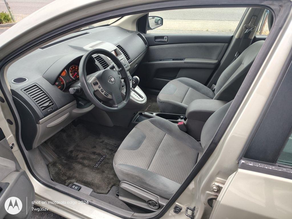 Nissan Sentra  2008