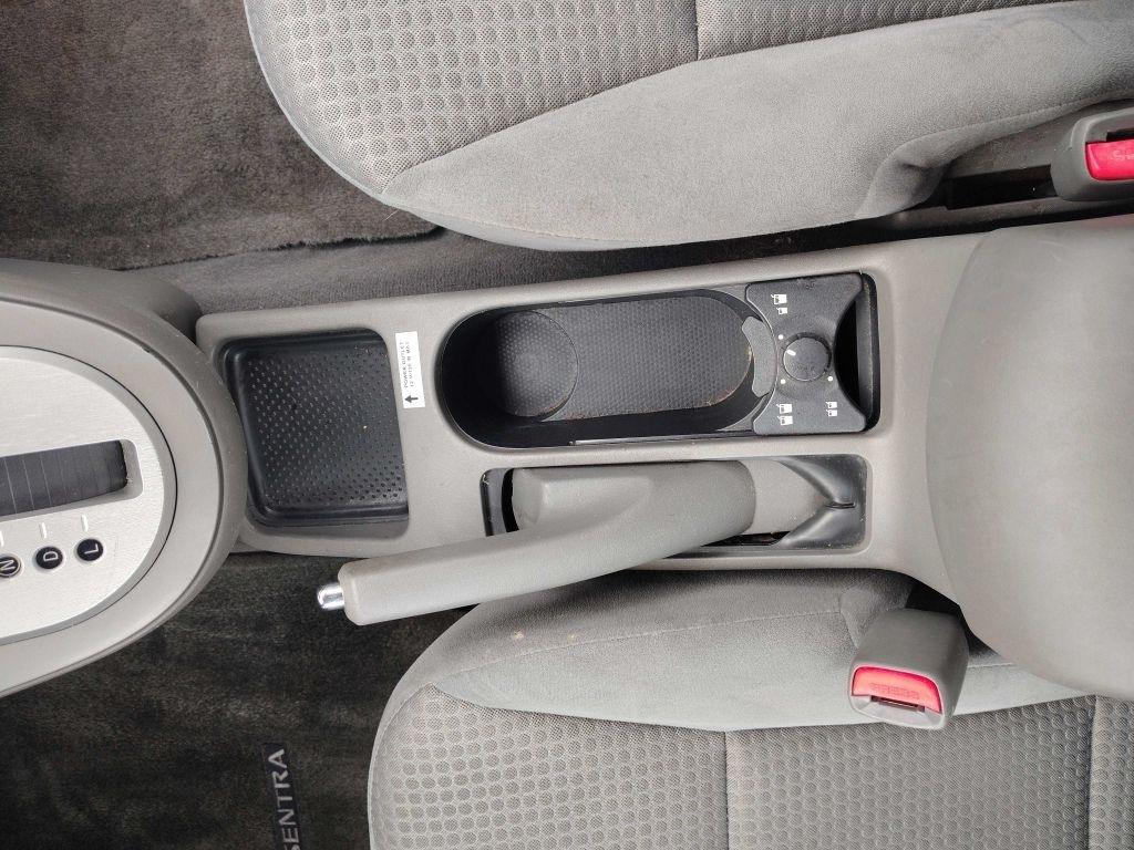 Nissan Sentra  2008