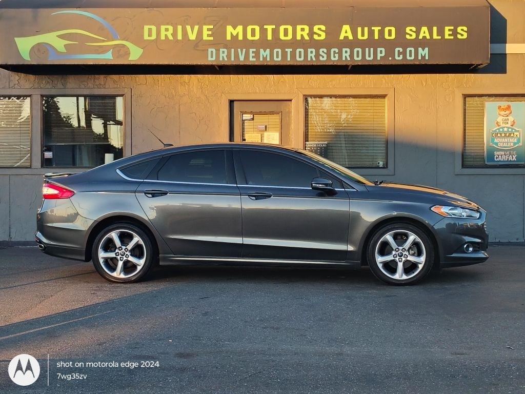 Ford Fusion  2016