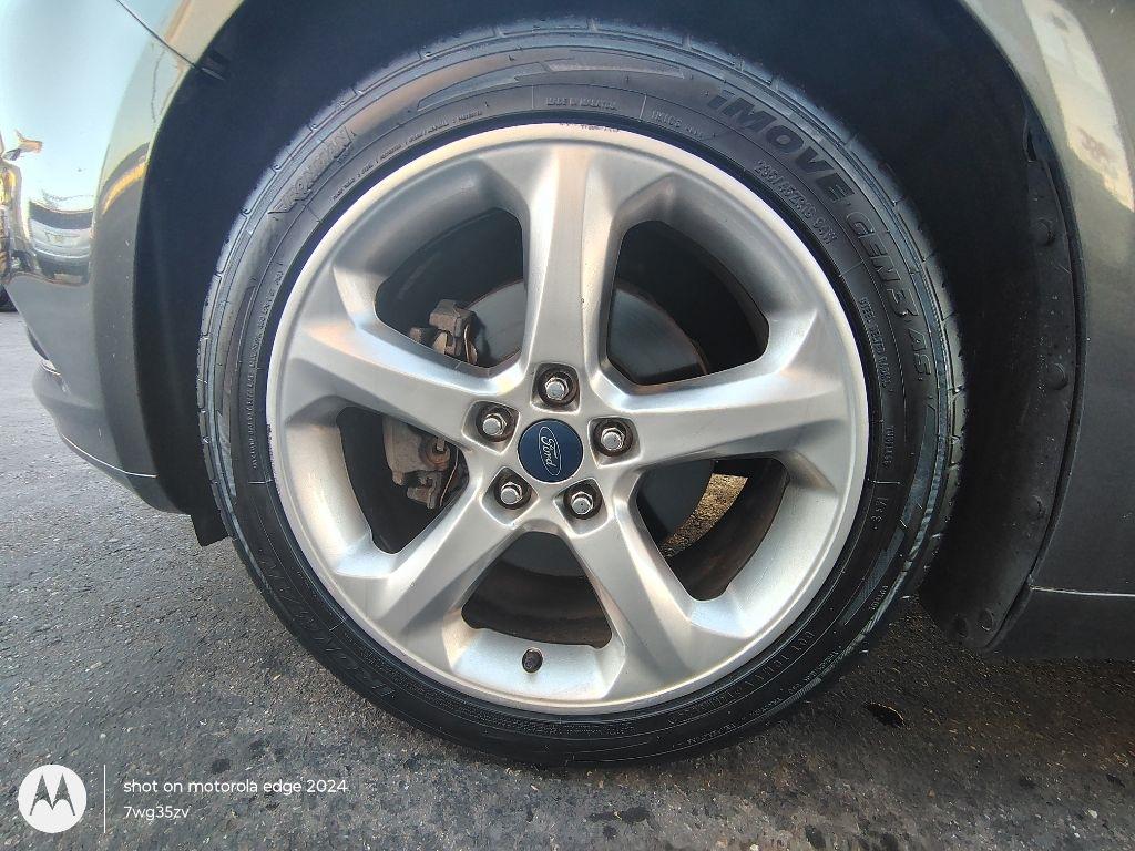 Ford Fusion  2016
