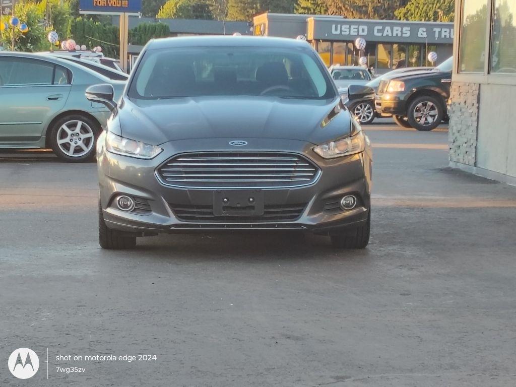 Ford Fusion  2016