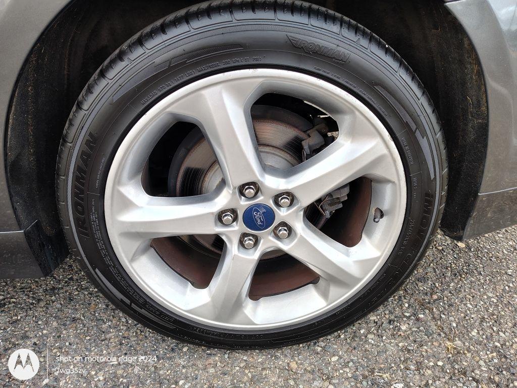 Ford Fusion  2016