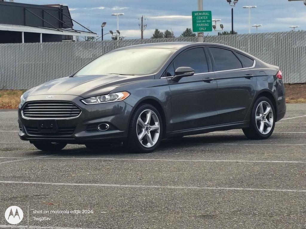 Ford Fusion  2016