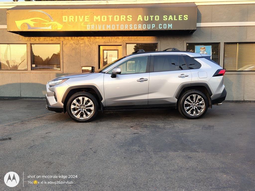 Toyota RAV4  2022