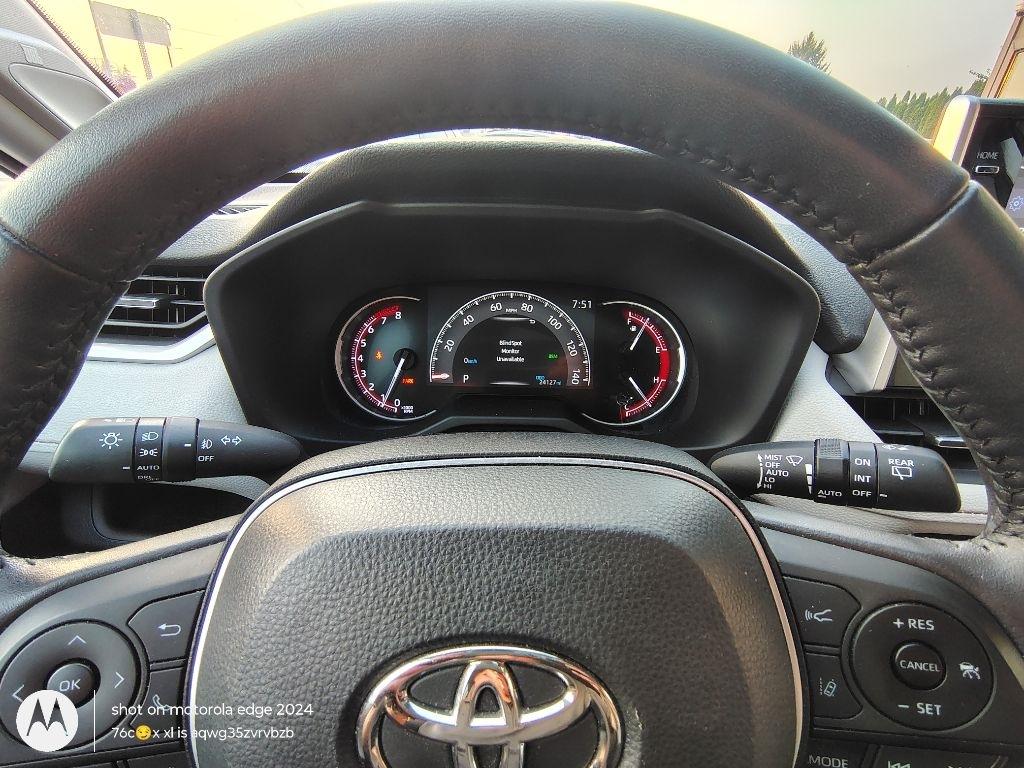 Toyota RAV4  2022