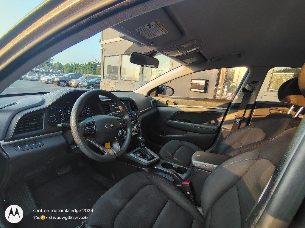Hyundai Elantra  2019