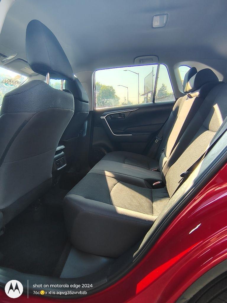 Toyota RAV4  2025
