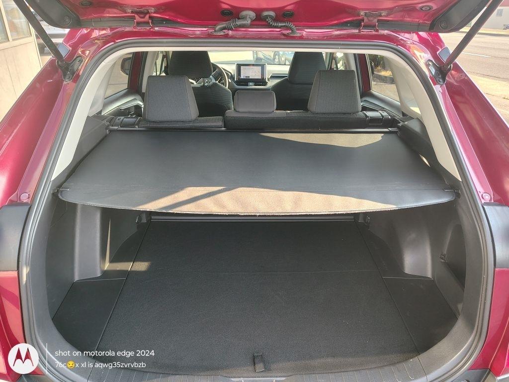 Toyota RAV4  2025