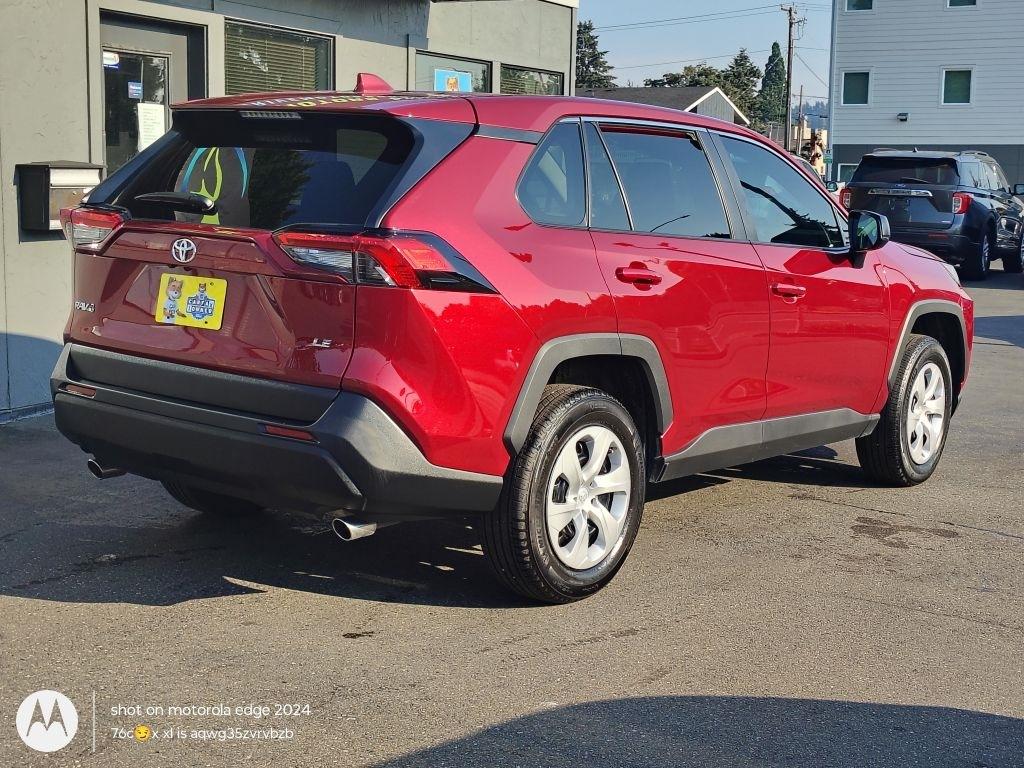 Toyota RAV4  2025