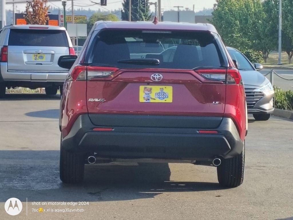 Toyota RAV4  2025