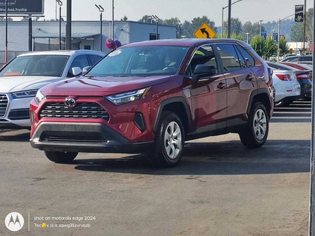 Toyota RAV4  2025