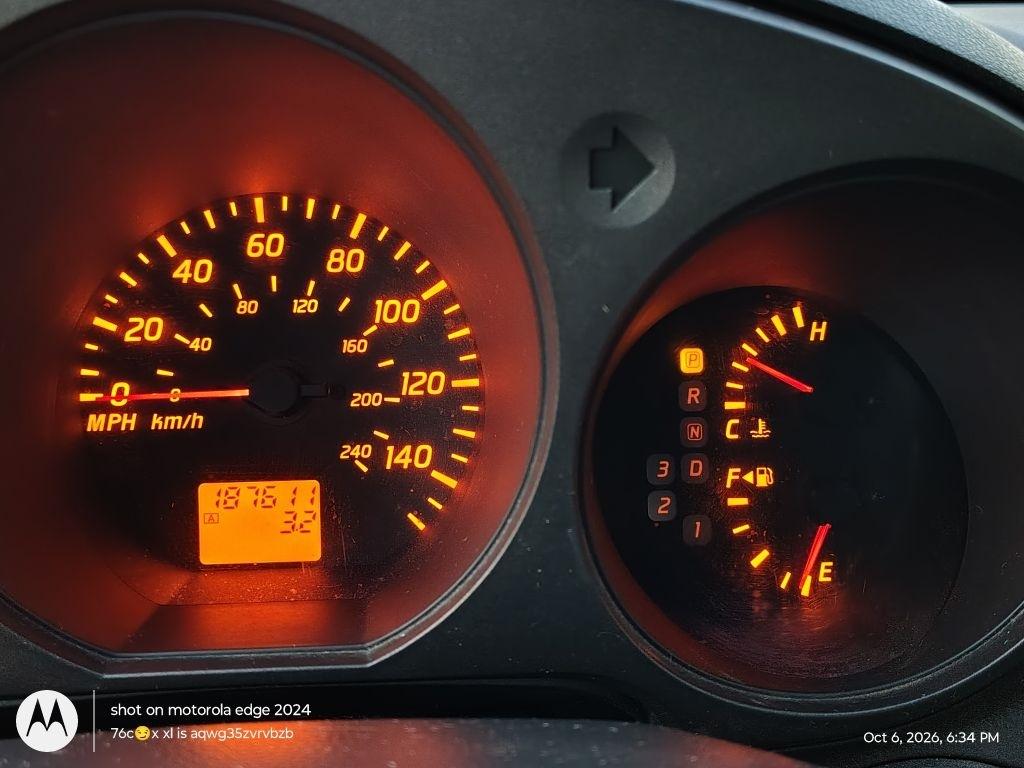 Nissan Altima  2002