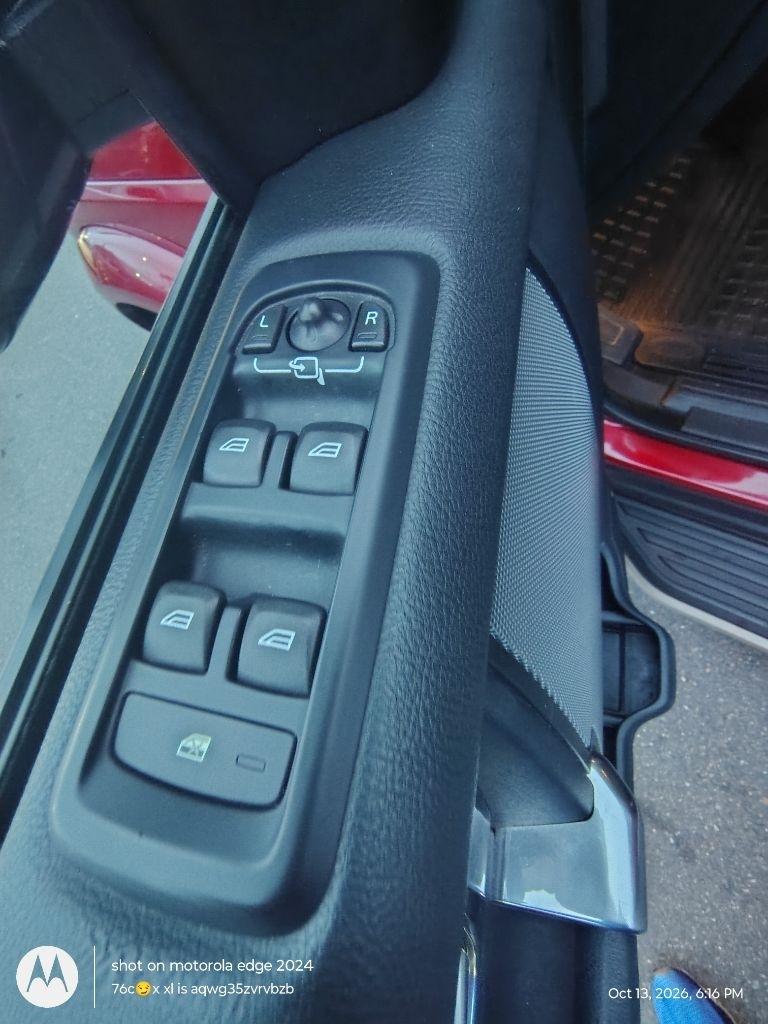Land Rover LR4  2016
