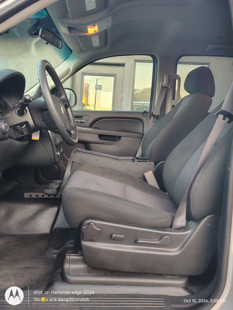 Chevrolet Tahoe  2011