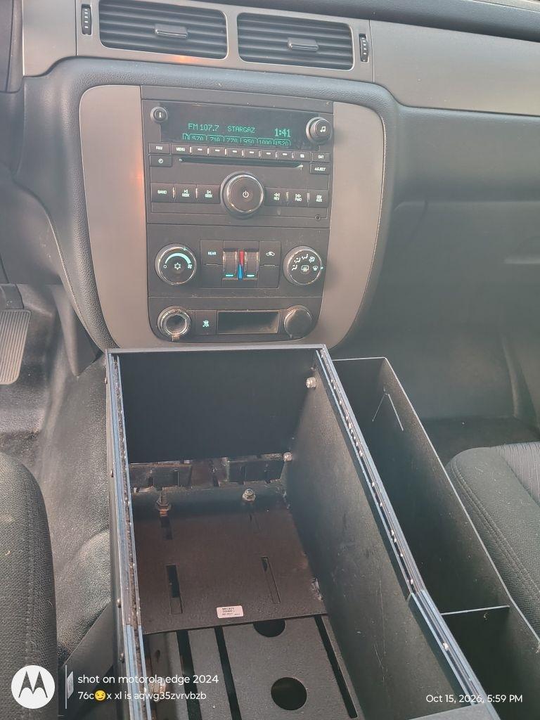Chevrolet Tahoe  2011