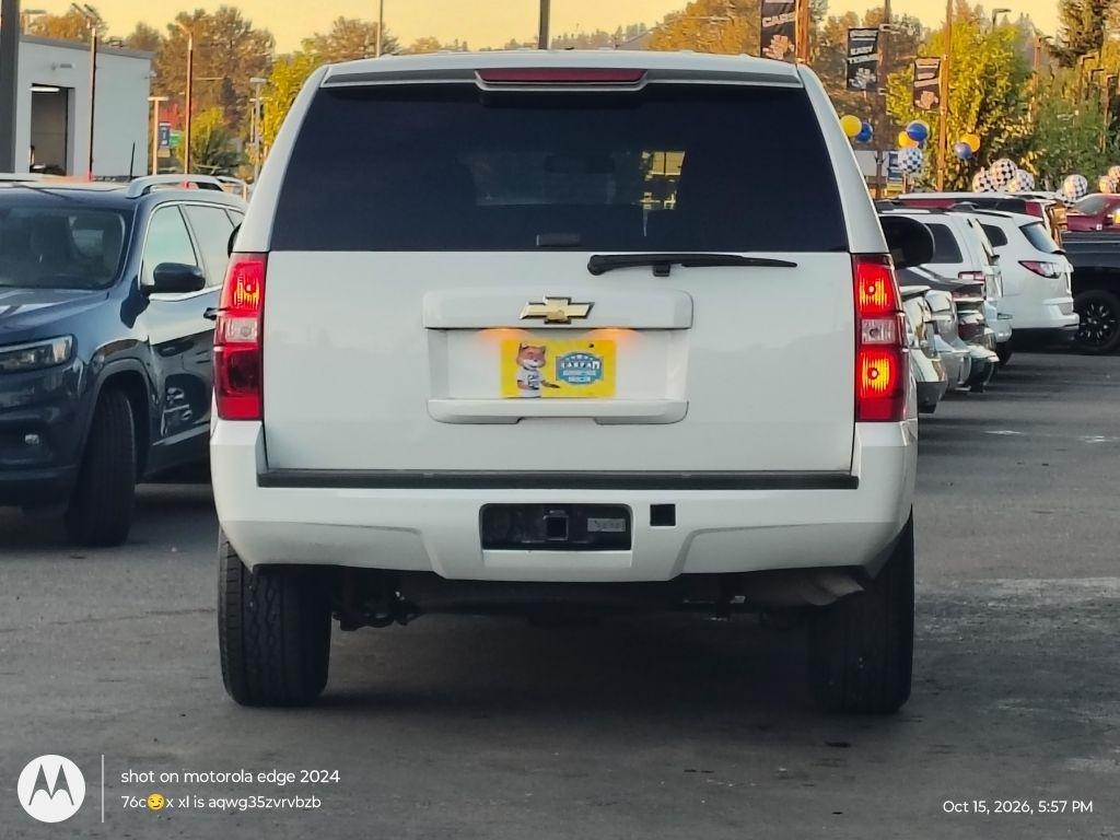 Chevrolet Tahoe  2011
