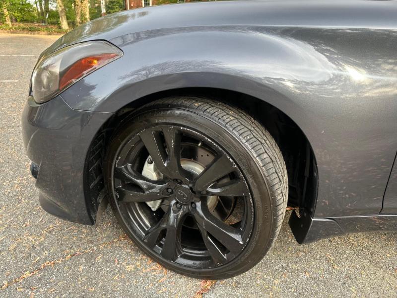 Infiniti M M37 2011