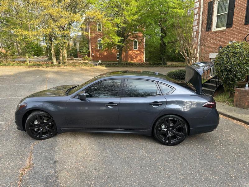 Infiniti M M37 2011