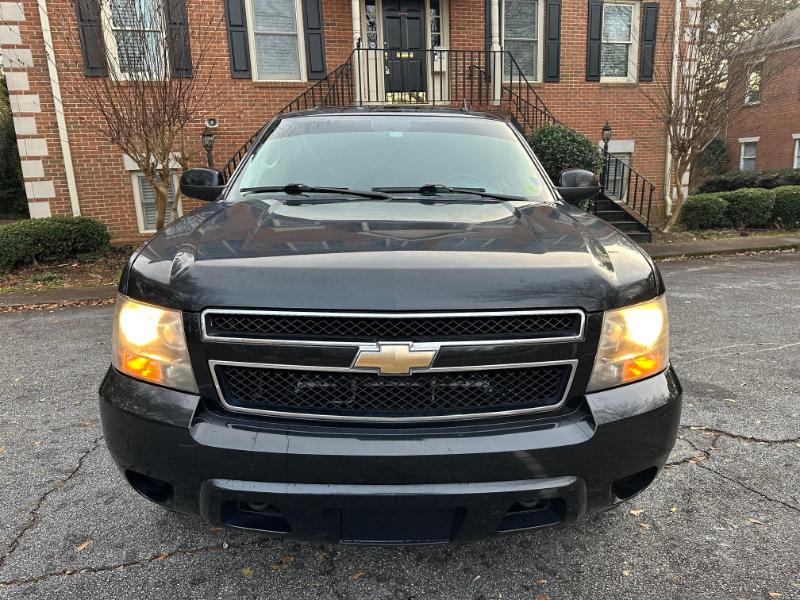 2011 Chevrolet Tahoe LS photo 4