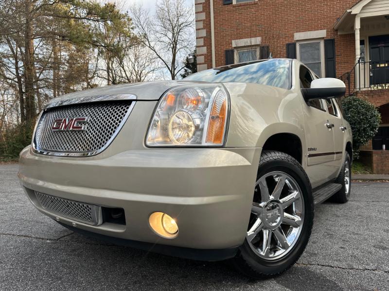 GMC Yukon Denali 2WD 2013