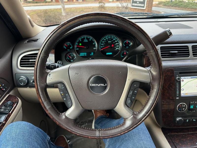 GMC Yukon Denali 2WD 2013