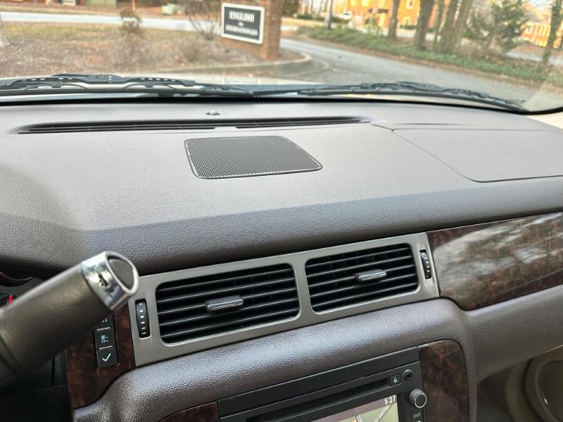 GMC Yukon Denali 2WD 2013