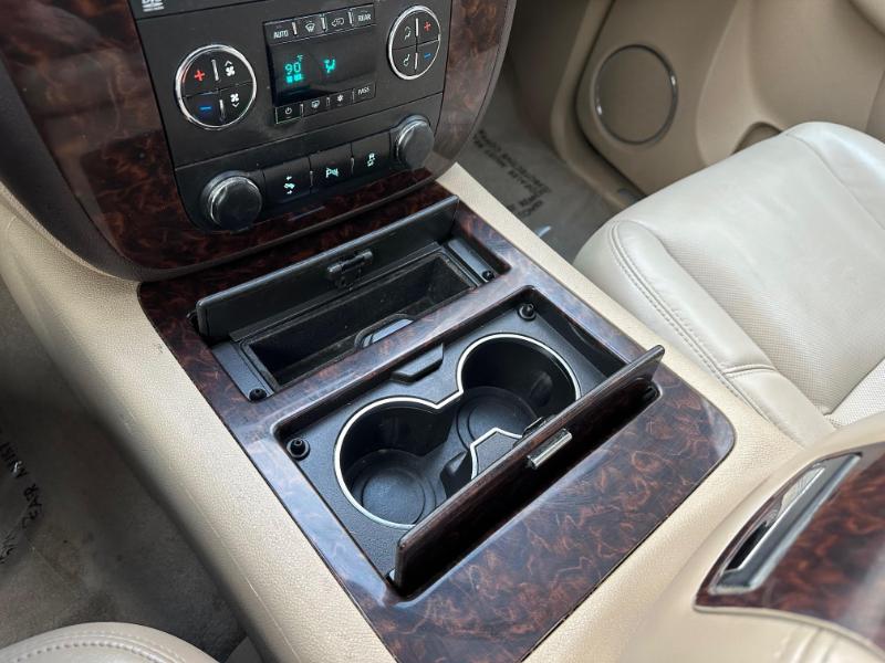 GMC Yukon Denali 2WD 2013