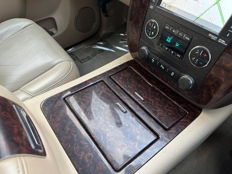 GMC Yukon Denali 2WD 2013