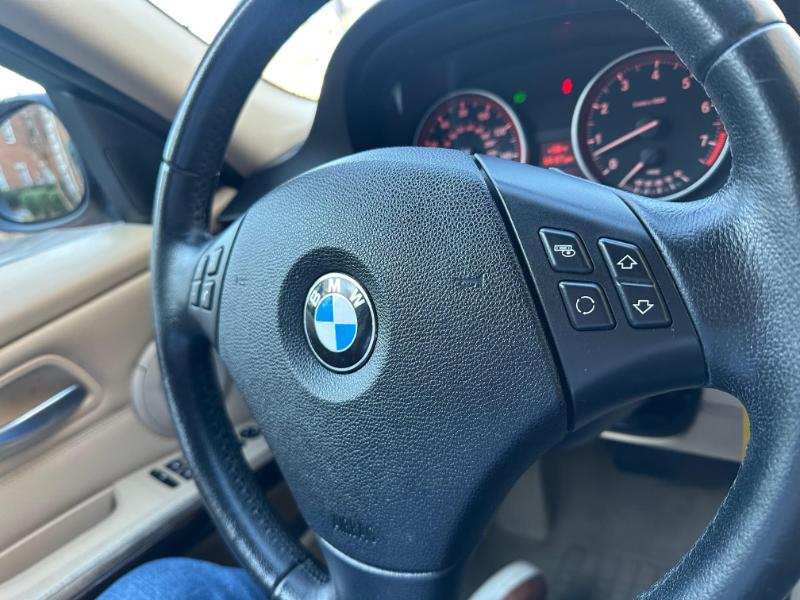 BMW 3-Series 328i 2011