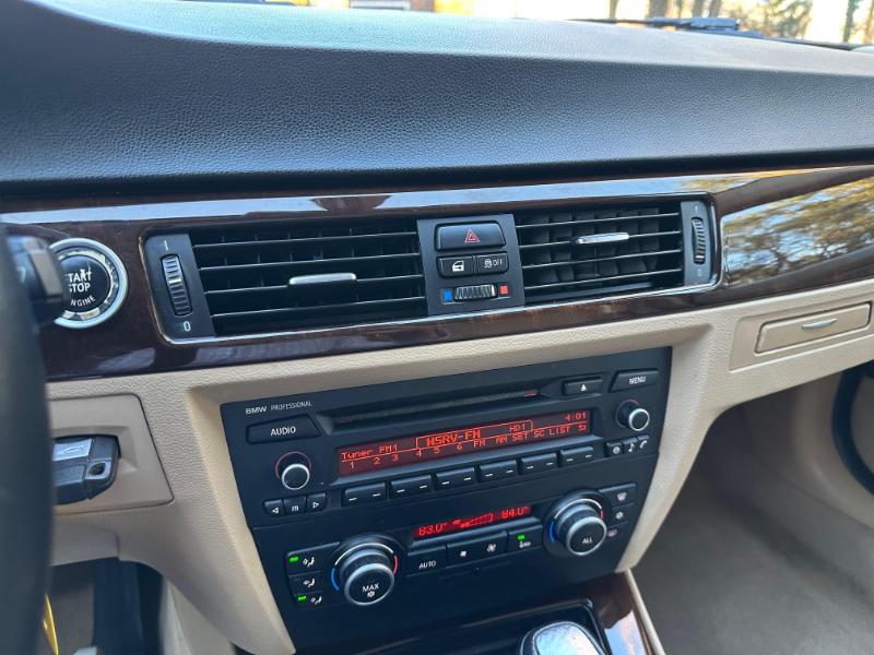 BMW 3-Series 328i 2011