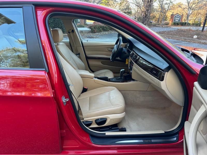 BMW 3-Series 328i 2011